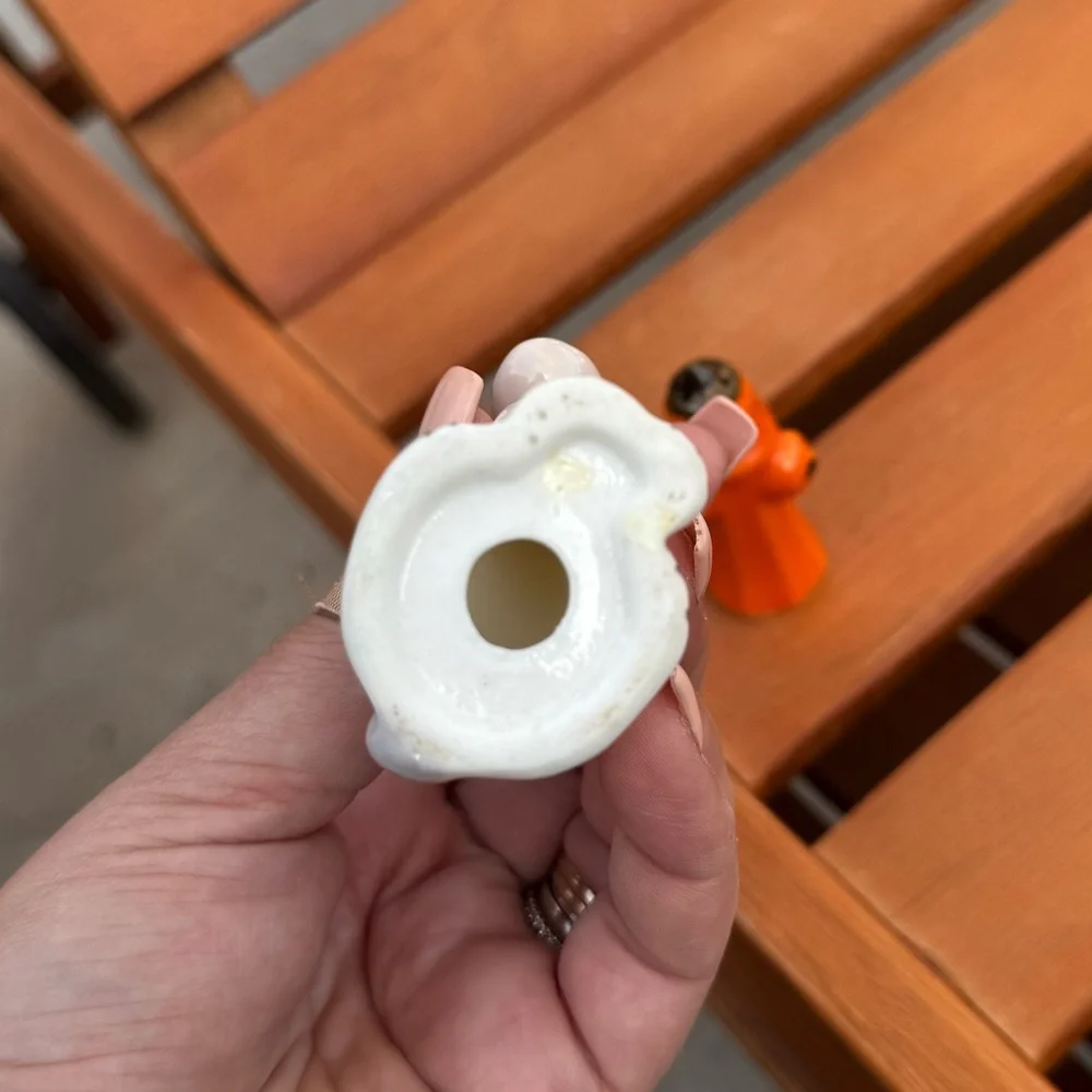 Vintage salt and pepper shakers Fire hydrant‎ White and Orange Dog Figurine Set